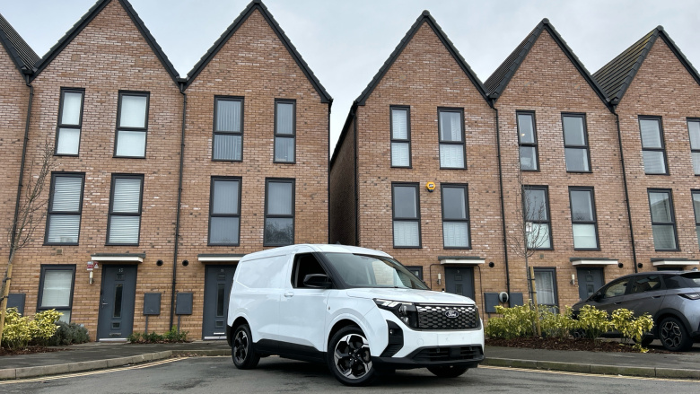 Ford Transit Courier E-Transit Courier 100kW 43kWh Limited Van Auto